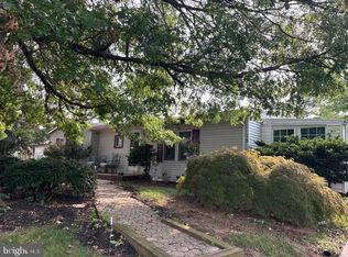 15 Bill Dr, Denver, PA 17517