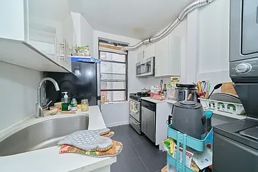Rented by Living New York