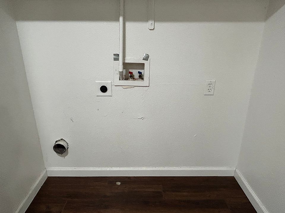 1st image of 175 N Pollasky Ave APT 210