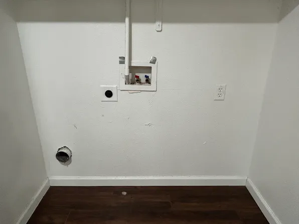 175 N Pollasky Ave APT 210, Clovis, CA 93612