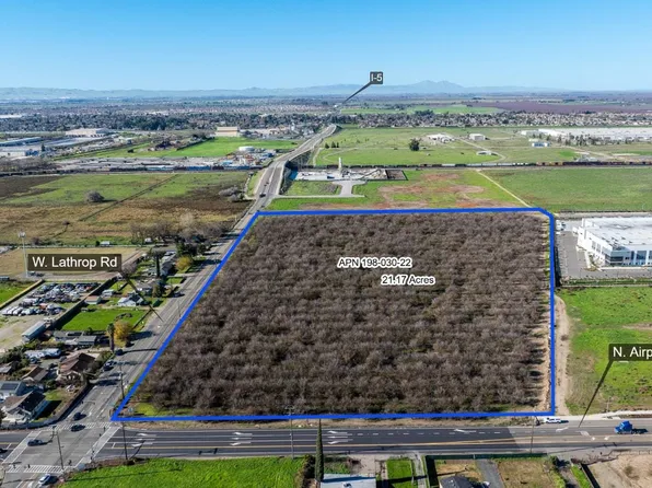 2105 N Airport Way, Manteca, CA 95336