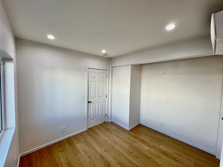 3119 W 109th St #B34 — Photo 12