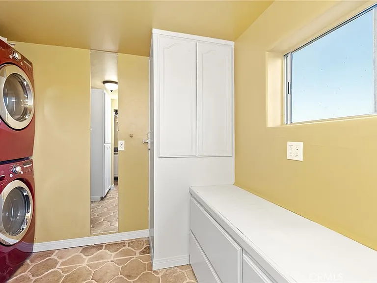 9354 Hillrose St — Photo 24