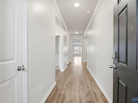 5th image of 14170 Lannister Ln