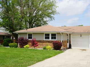 570 E County Road 300 S, New Castle, IN 47362