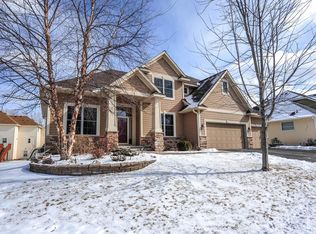 10757 McCool Dr W, Burnsville, MN 55337