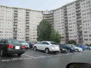 8830 Piney Branch Rd APT 505, Silver Spring, MD 20903
