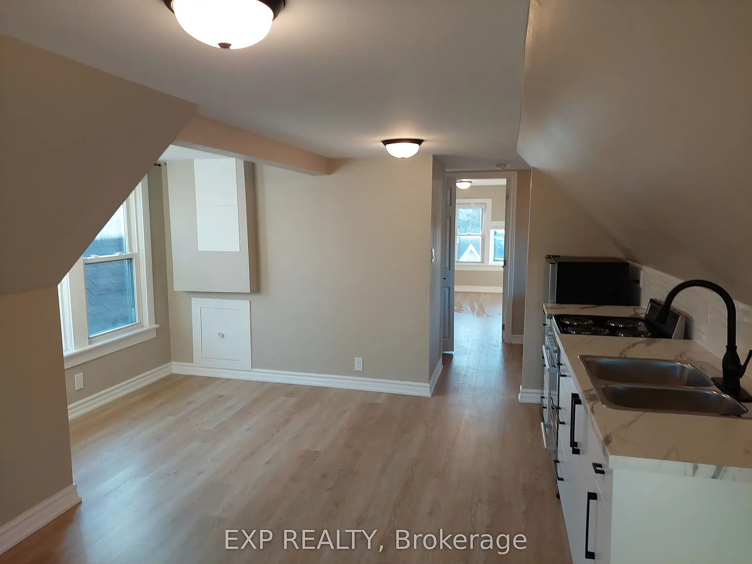 1 bed, $1,500 — Photo 2