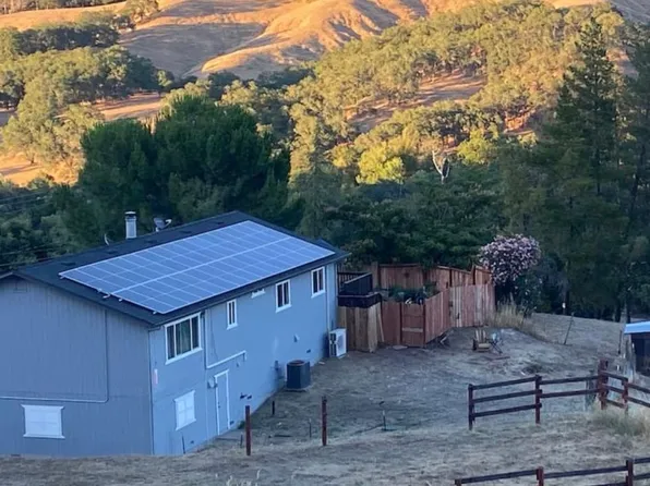 751 Riverside Dr, Ukiah, CA 95482