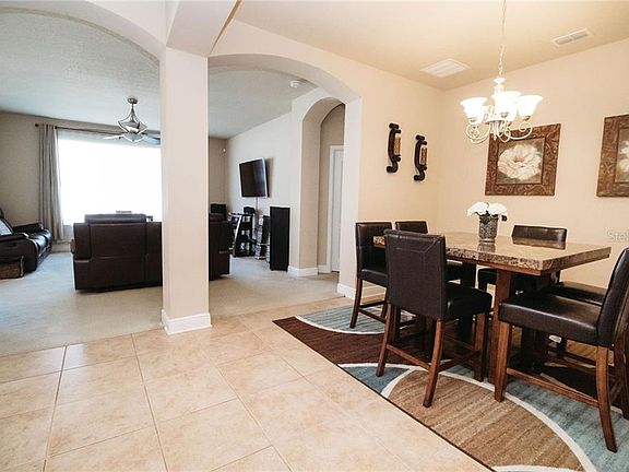3rd image of 30647 Palmerston Pl