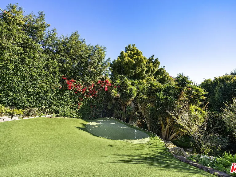 11215 W Sunset Blvd — Photo 10
