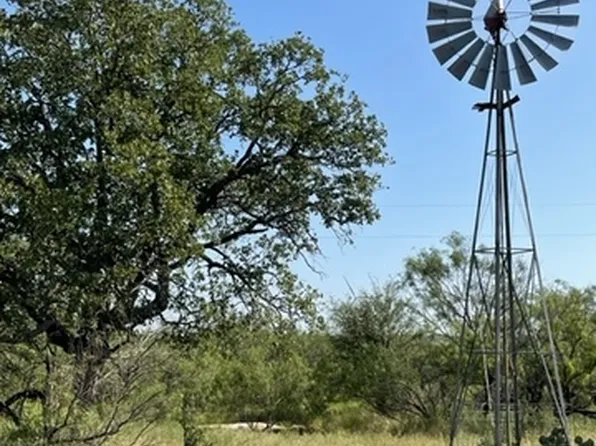 10792 FM175, Antelope, TX 76365