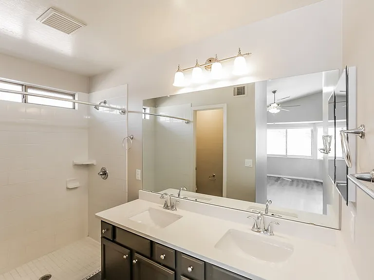 25739 W Saint Catherine Ave — Photo 11