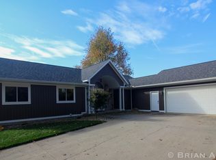 10809 Ware Rd, Lowell, MI 49331