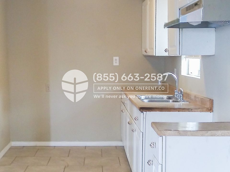 1st image of 9994 Spruce Ave