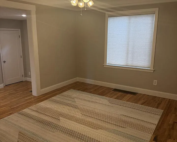 1238 Princeton Ave — Photo 6
