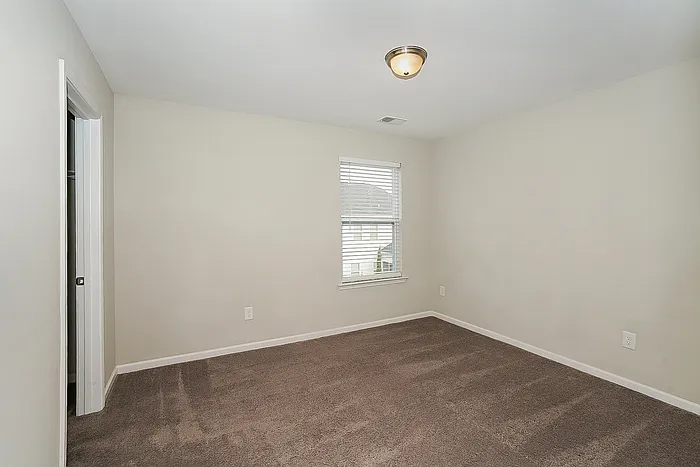 142 Jeremiah Rd — Photo 12