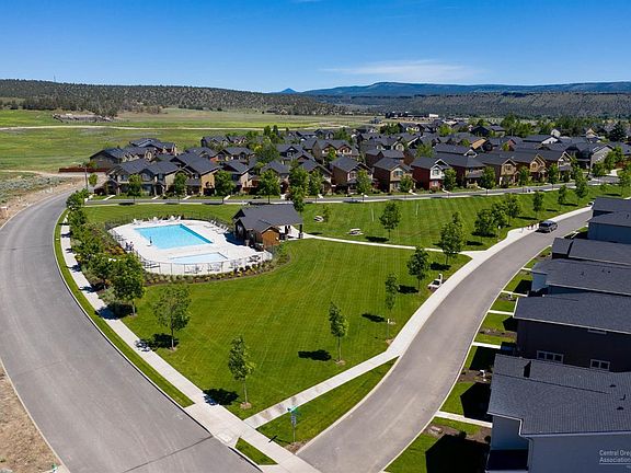 5th image of 1041 Op155 Ne Henry Dr