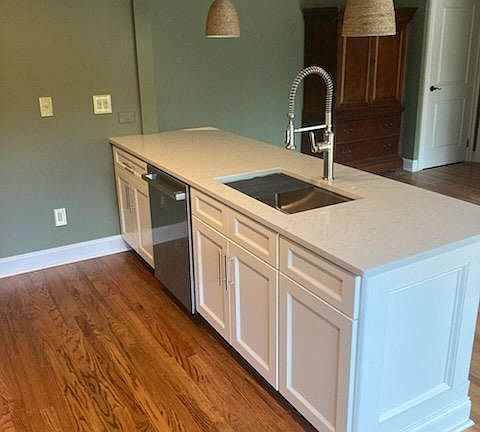 3rd image of 2 Colonial Rd APT 126