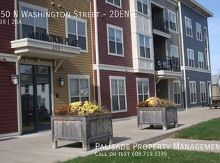 250 Washington St #2DEN, Platteville, WI 53818