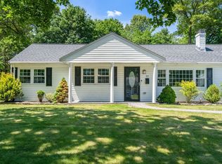 22 Wethersfield Rd, Natick, MA 01760