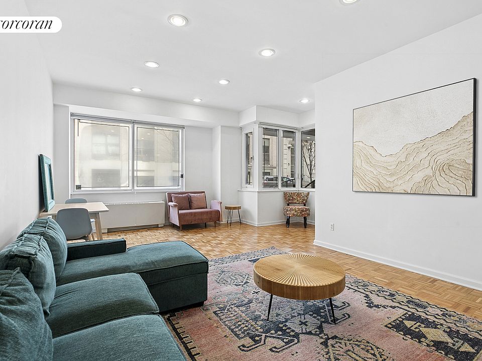 1st image of 350 W 50th St Front 1H