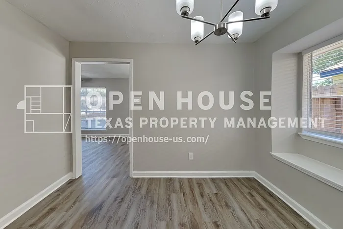 2314 Pebbledowne Cir — Photo 9
