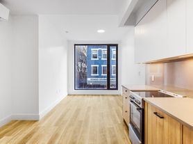 303 Wythe Ave