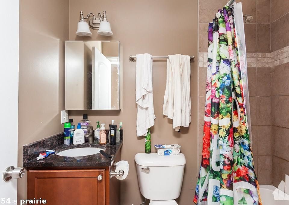 1st image of 3154 S Prairie Ave #613