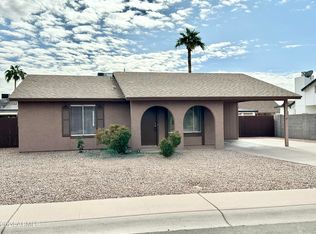 1511 W Cheyenne Dr, Chandler, AZ 85224