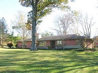 1st image of 1010 Knoll Ln