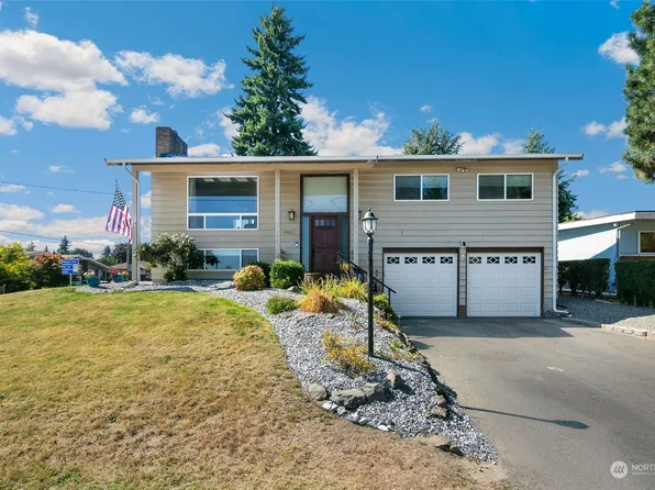24821 42nd Avenue S, Kent, WA 98032