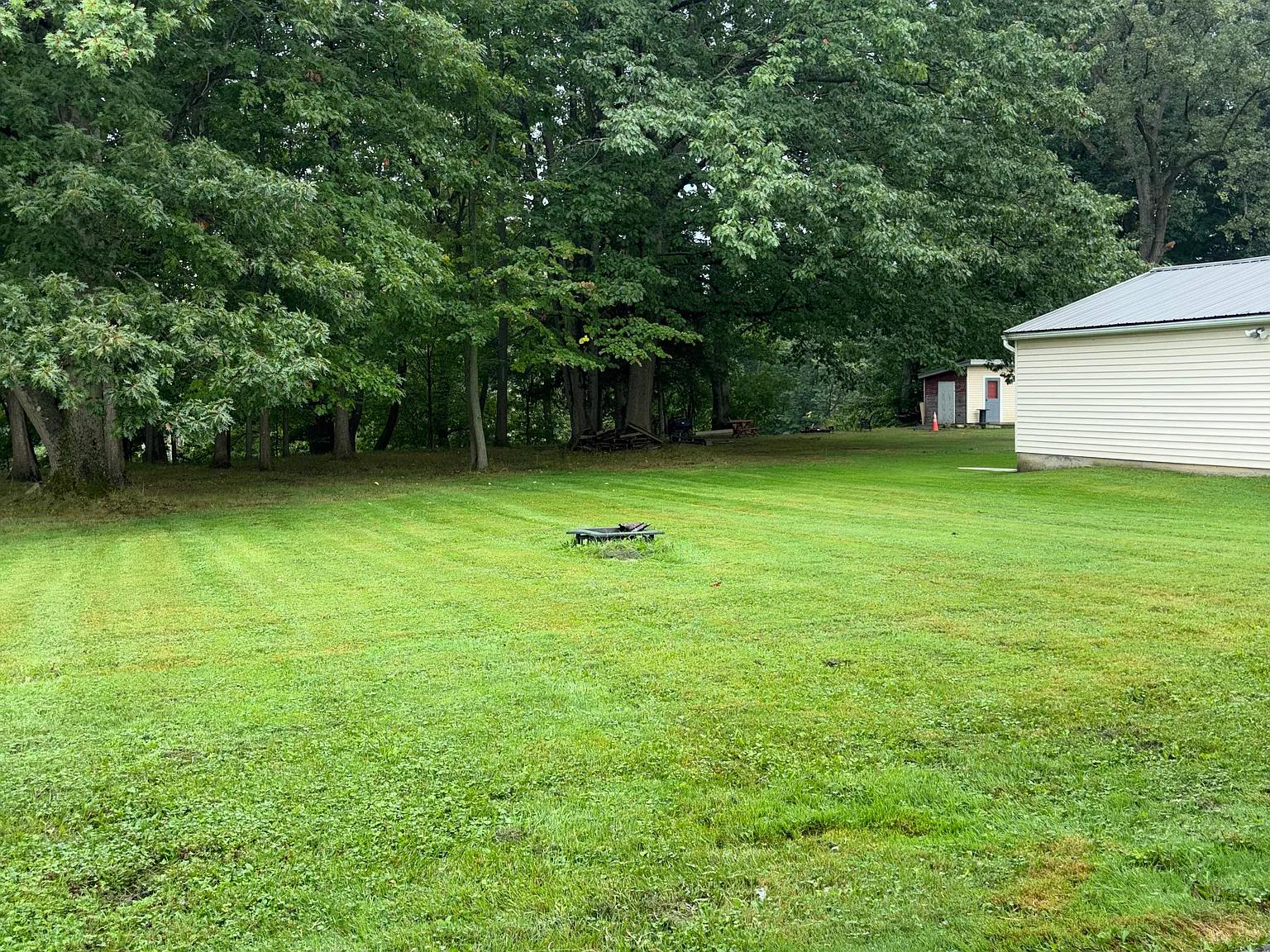 3 bed, 1.5 bath, 2000 sqft, $1,925 — Photo 3