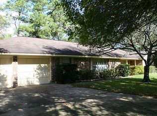 12403 Cherry Point Dr, Mont Belvieu, TX 77535