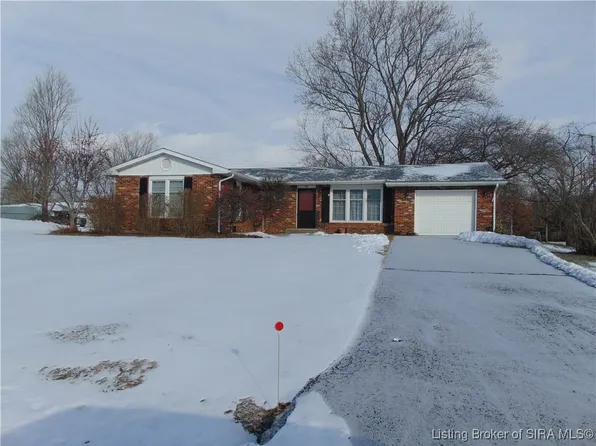 156 Smith Lane, Hanover, IN 47243