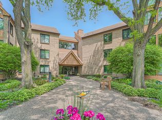 6100 Auto Club Rd APT 112, Bloomington, MN 55438