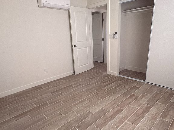 5th image of 15729 Prestancia Ct #15727