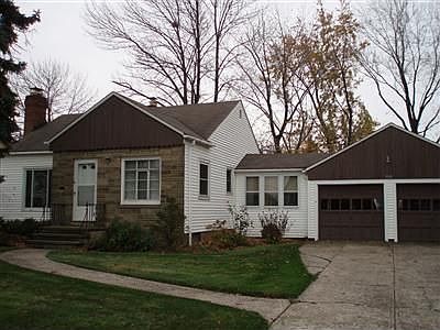 2nd image of 7705 Marlborough Ave