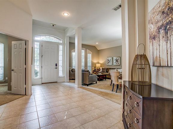 3rd image of 6221 Trailwood Dr