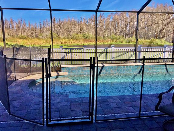 4th image of 3515 Chessington Dr