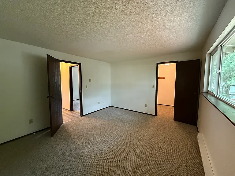 5807 13th Ave SE #D — Photo 8