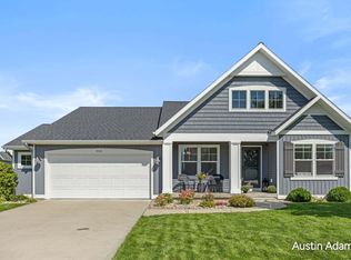7713 Hawkin St, Allendale, MI 49401