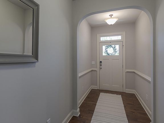 4th image of 2458 Whiteoak Run SE