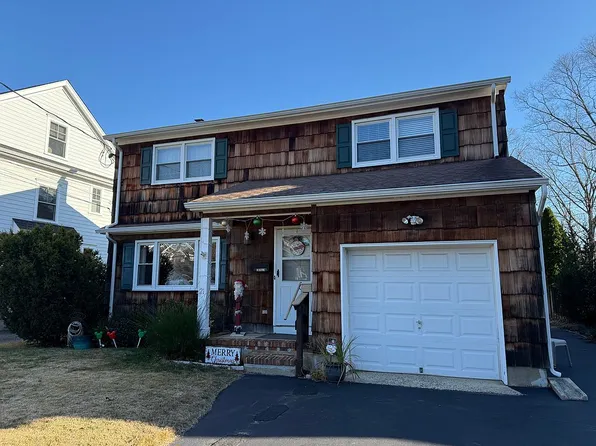 21 Cedar Ave, Rumson, NJ 07760