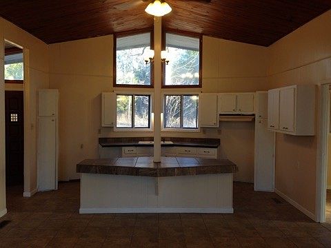 1st image of 149 Flathead Dr