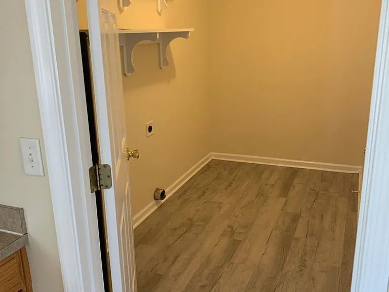 116 Taylors Ct — Photo 26