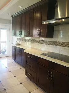 4 bed, 2600 sqft, $5,200 — Photo 4
