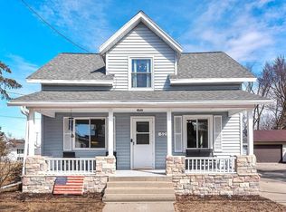 522 Grove St, Lomira, WI 53048