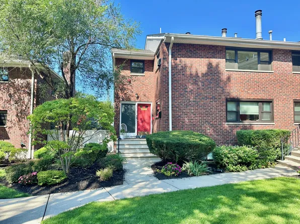 303 Grand Ave #4-16, Englewood, NJ 07631