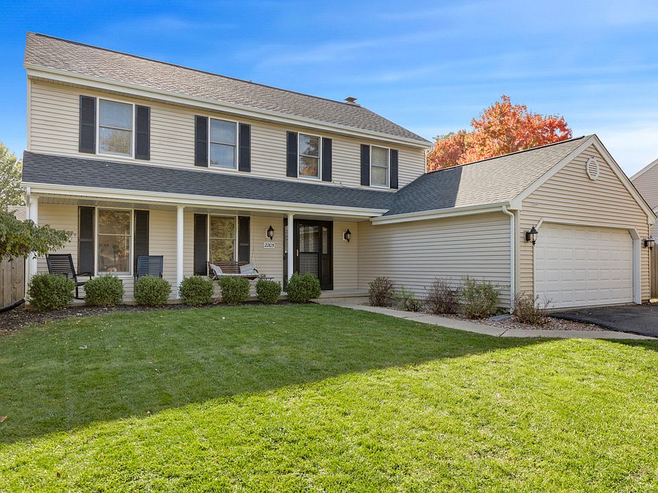 1st image of 2205 Foxhill Ct